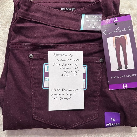 Gloria Vanderbilt Size 14 Purple Rail Straight Leg Mid-Rise Jeans NWT - Picture 3 of 4